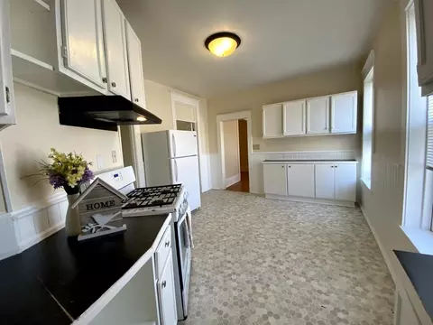 690 Virginia Ave #690, Saint Paul, MN 55103