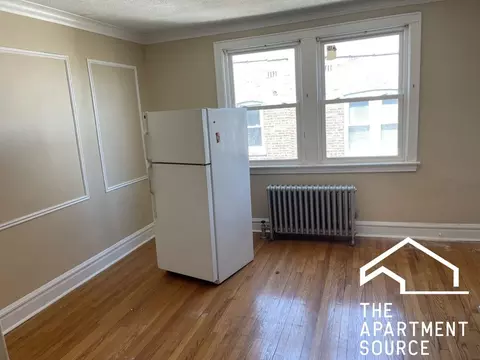 6447 23rd St #8, Berwyn, IL 60402