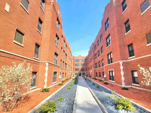 3939 N Janssen Ave #1S, Chicago, IL 60613