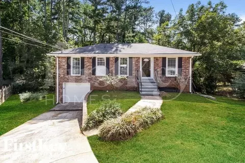 4083 Vale Ct, Decatur, GA 30035