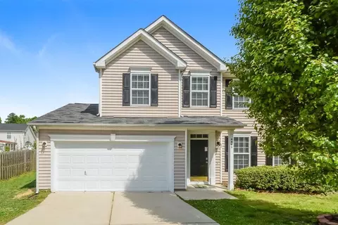 4005 Iverson St, Raleigh, NC 27604