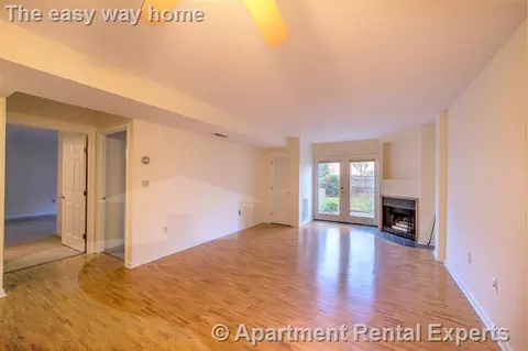 345 Franklin St #405, Cambridge, MA 02139