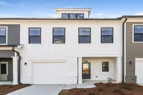 842 Calvin Park Dr, Ball Ground, GA 30107