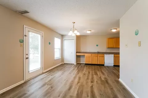 9322 W Dockside Cir, Pendleton, IN 46064 photo 8