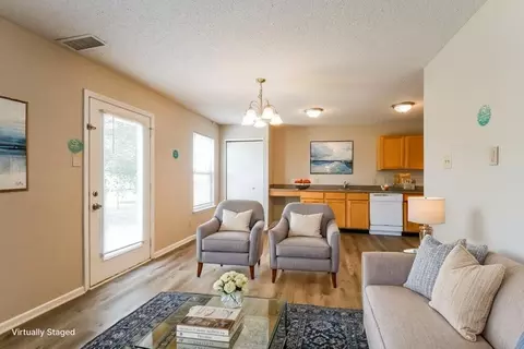 9322 W Dockside Cir, Pendleton, IN 46064 photo 7