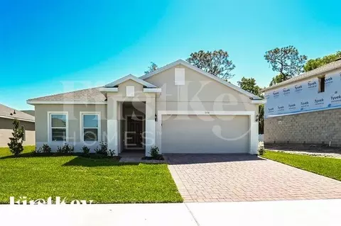 900 Avenal Ln, Davenport, FL 33837