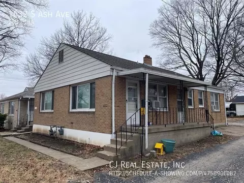 1532 S Ash Ave, Independence, MO 64052