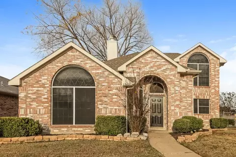 2840 Helen Ln, Mesquite, TX 75181