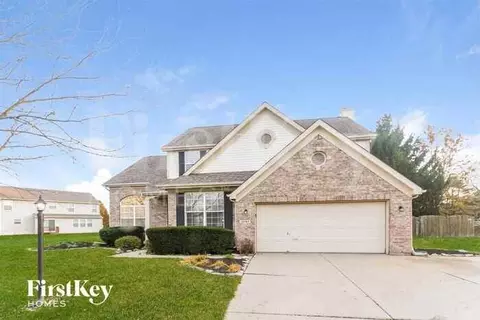18702 Hewes Ct, Noblesville, IN 46062