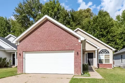 11109 Meadow Chase Ct, Louisville, KY 40229