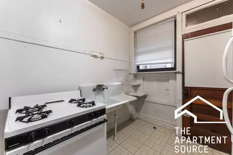 4844 N Rockwell St #3, Chicago, IL 60625