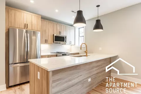 2541 N Campbell Ave #2, Chicago, IL 60647
