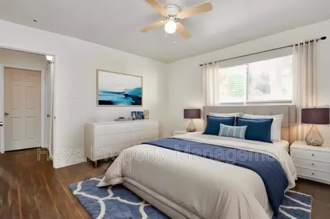4207 Phlox St, Houston, TX 77051