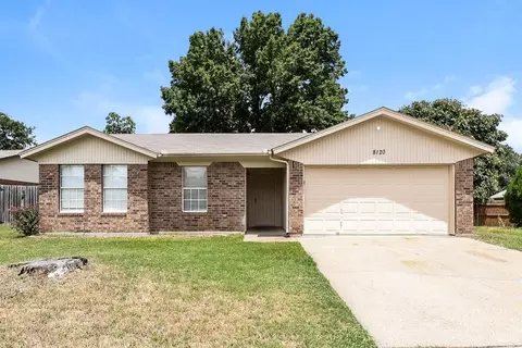 8120 Camelot Rd, Fort Worth, TX 76134