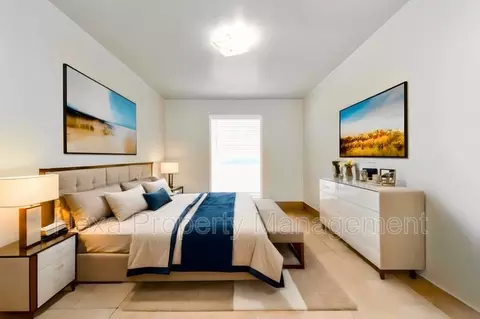 4742 Yale St #25, Houston, TX 77018