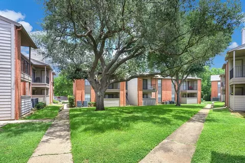 2200 Murphy Dr, Bedford, TX 76021 photo 10