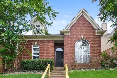 8691 Overcup Oaks Dr, Memphis, TN 38018