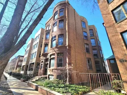 626 W Wellington Ave #GR, Chicago, IL 60657