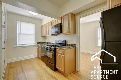 4514 W Wellington Ave #2, Chicago, IL 60641