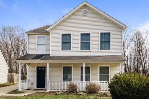 6714 Hunters Creek Blvd, Louisville, KY 40258