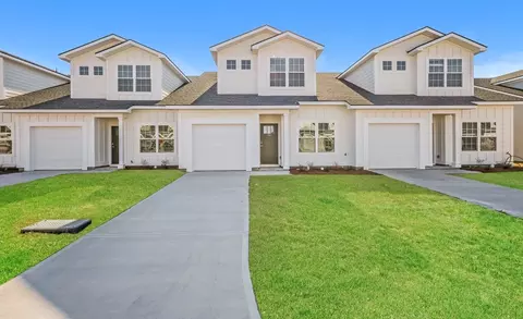 1021 Walker Point Way, Brunswick, GA 31525