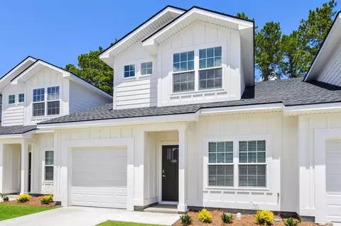1118 Walker Point Way, Brunswick, GA 31525