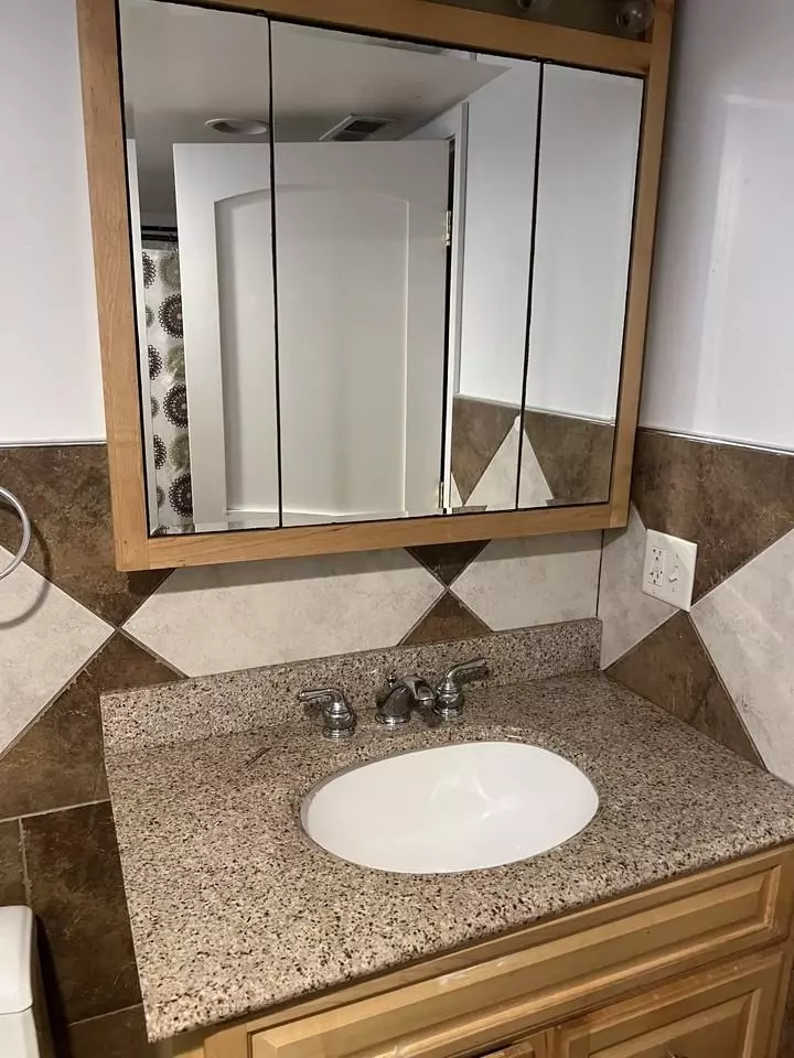  6128 N Kildare Ave #NA, Chicago, IL 60646 photo 14