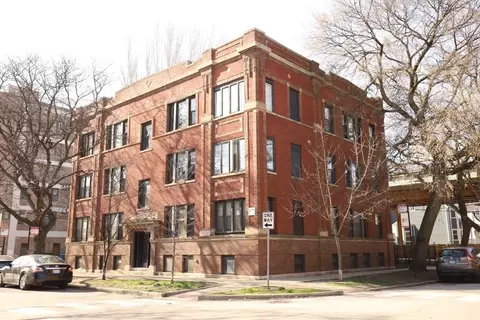 1634 W Roscoe St #1E, Chicago, IL 60657