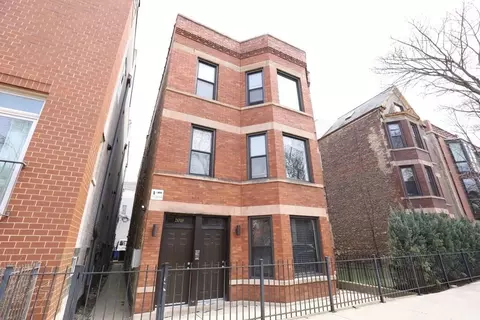 2019 N Hoyne Ave #2R, Chicago, IL 60647