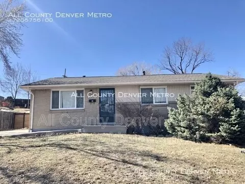 5615 Jellison St, Arvada, CO 80002