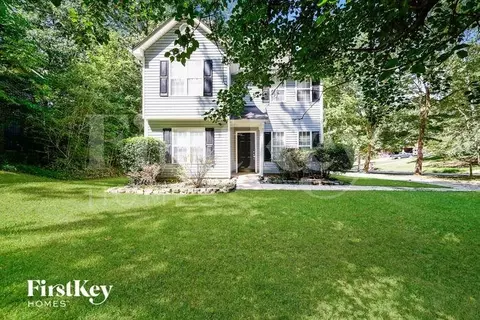3827 Monarch Ct, Ellenwood, GA 30294