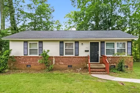 4121 Carlyle Dr, Charlotte, NC 28208