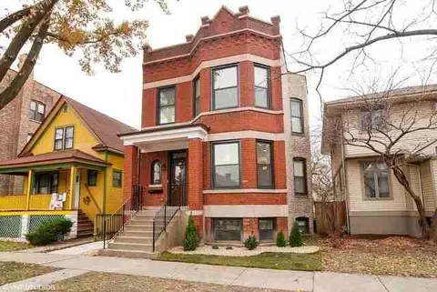 839 Lyman Ave #1, Oak Park, IL 60304