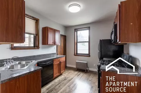 3823 N Drake Ave #1, Chicago, IL 60618