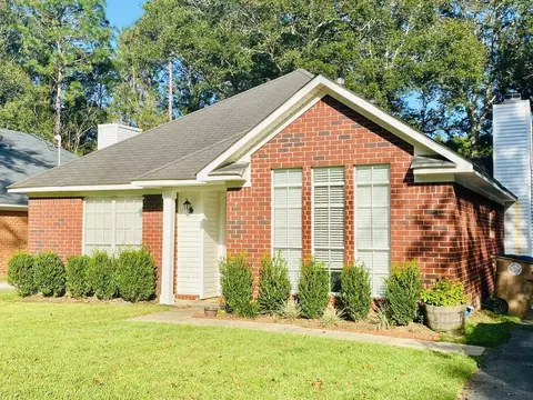 1059 Louise Ave, Mobile, AL 36609