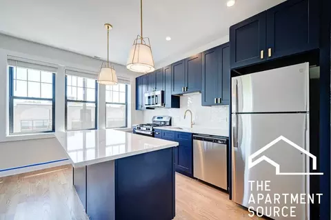 2020 W Montrose Ave #3B, Chicago, IL 60618