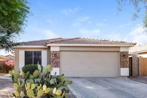 2029 W Allens Peak Dr, San Tan Valley, AZ 85142
