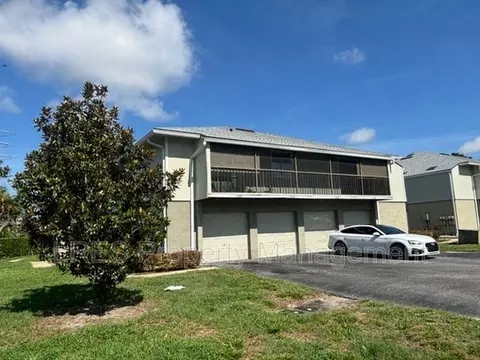 4564 Pheasant Run Dr, Orlando, FL 32808