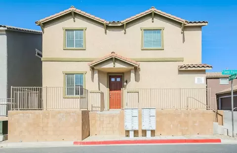 10617 Bear Lodge Ct, Las Vegas, NV 89129