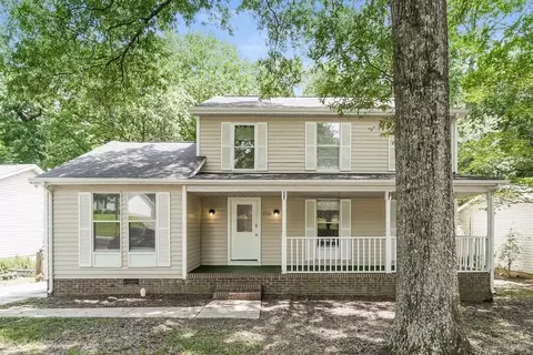 5708 Running Wood Ln, Charlotte, NC 28215