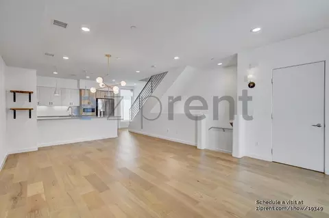 1240 12 Gordon St, Los Angeles, CA 90038