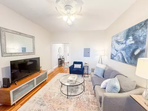 29 Mount Hood Rd #12, Boston, MA 02135