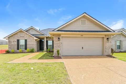 2485 Marion Ln, Southaven, MS 38672