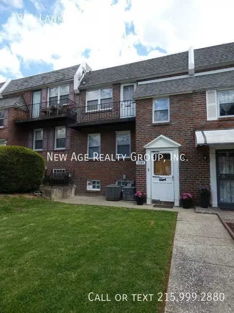 3964 Lankenau Ave #2, Philadelphia, PA 19131