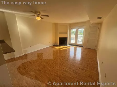 345 Franklin St #505, Cambridge, MA 02139