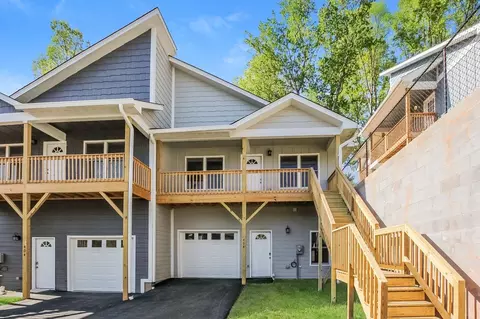 408 Little Sycamore Ln, Asheville, NC 28803