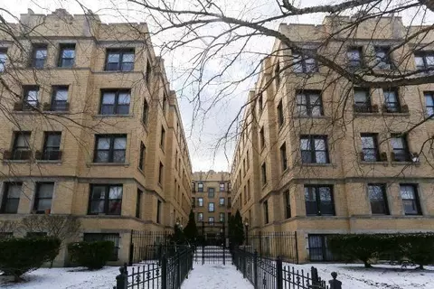 4608 N Beacon St #3C, Chicago, IL 60640