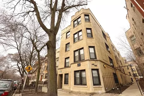 roscoe + broadway, Chicago, IL 60657