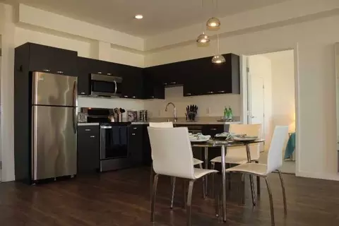 33 Seneca Ave, San Francisco, CA 94112