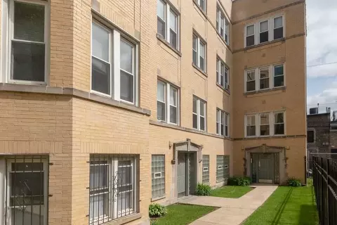 1933 W Crystal St #3A, Chicago, IL 60622